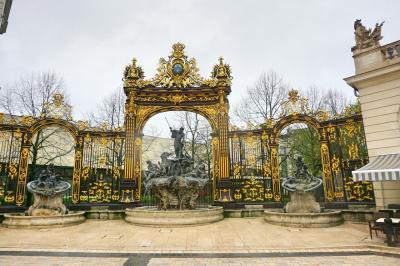 パリ～アルザス・ドライブ #20 - ナンシー、ネプチューンの噴水と黄金の門