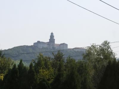 ハンガリー・スロバキア・チェコ周遊１０日間-4　午前中パンノンハルマ修道院とランチ