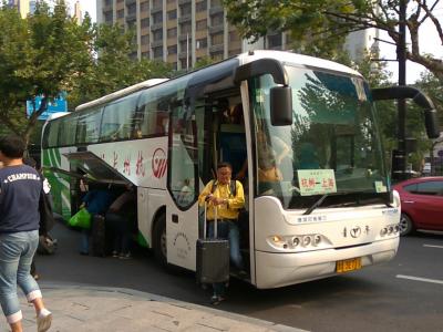 2016年9月杭州・上海旅行（１日目：関空から上海、バスで杭州へ、西湖観光）