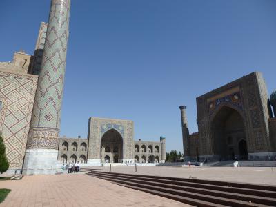 人の優しさに触れる旅♪カザフスタン、ウズベキスタン（４)国境を越えてサマルカンドへ