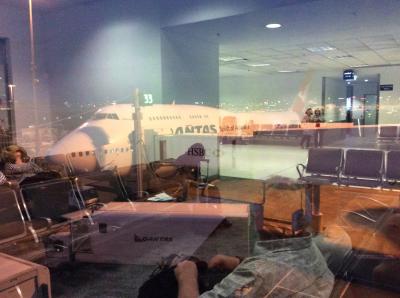 Qantasで行くぜ！クライストチャーチ→シドニー→東京 part2