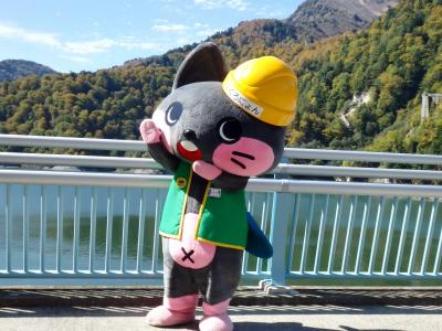 秋の信濃路の旅（軽井沢～上田城～黒四ダム～安曇野）