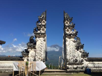 2016.09　念願のランプヤン寺院とパンリプラン村（Pura Lempuyang, Penglipuran)