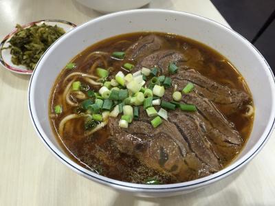 牛肉麺