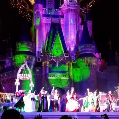 ディズニーで家族再会し、カンクンでバカンス