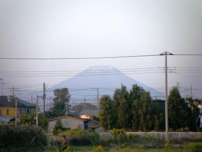早朝散歩でリハビリ・・・久しぶりの快晴、富士山初冠雪の姿をもとめて