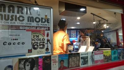 関西を代表するDJマーキーとｃｈａｒａ at 梅田タワースタジオ