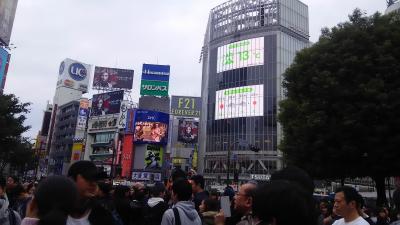 夜は行けないので、昼から渋谷へ行ってみました。「ハロウィン！」