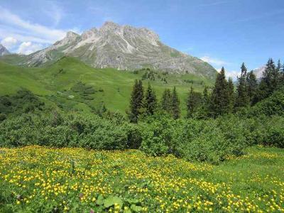 2016・チロルでハイキング（その１４・KalbeleseeからKorbersee、Oberlechへ）