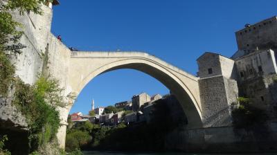ボスニアの平和の橋散策