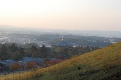 秋を感じて・・歩く奈良　（春日大社、若草山、二月堂へ）
