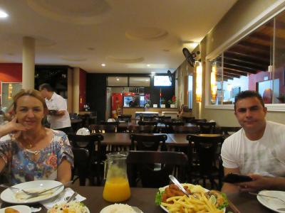 夜は海を見に行こうと