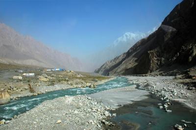 2013年中国新疆放浪記112・喀什散策06-4～帰りは晴れのパミール高原より♪