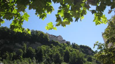 Vaduz(Furstentum　Liechtenstein)　ファドーツ（リヒテンシュタイン侯国）