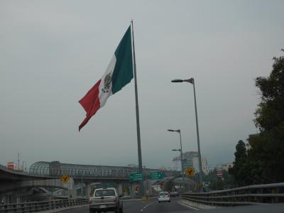 メキシコ独立記念日祭 ＆ ソチミルコ運河 ＠La Valise Hotel 宿泊