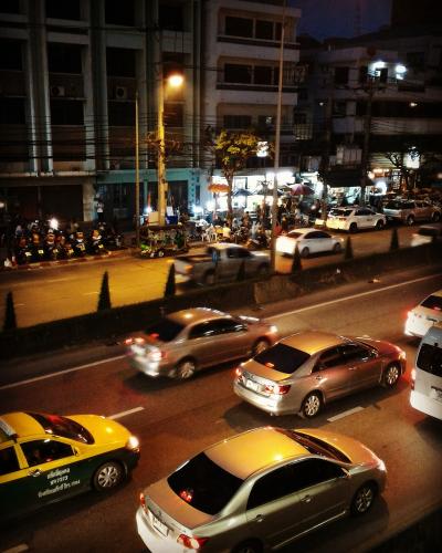 2016年乾季のバンコク旅行1 ホテル到着&シーロムで夕食