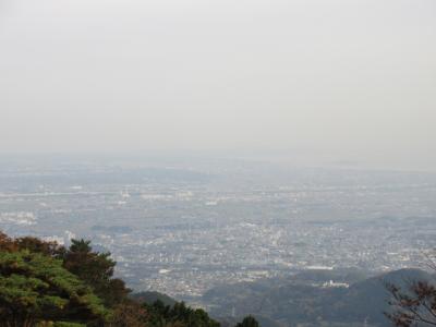 大山阿夫利神社で下界を見下ろす