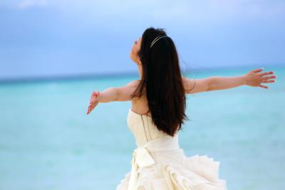 モルディブにてハネムーン&ウェディングドレスフォト(ゲリラ)撮影旅行