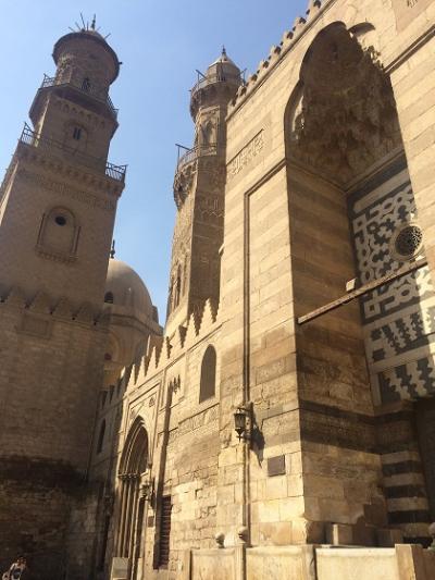 スルターン・バルクークのコンプレックス