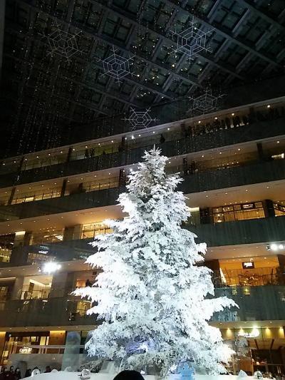 東京駅周辺のイルミネーション　そして　プロジェクションマッピング