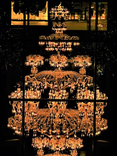 恵比寿-1　バカラ製　世界最大のシャンデリア 輝く！　☆恵比寿ガーデンプレイス/クリスマス