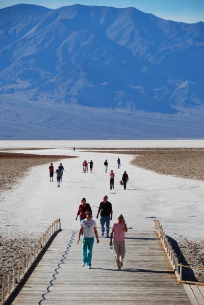 ラスベガス・デスバレー ②　デスバレーへのドライブ、　Badwater Basin