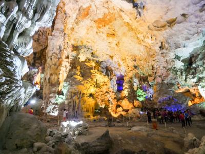 2016年　川と湖と緑に囲まれた冬のベトナムを巡る旅　【２日目ハロン湾 後編】