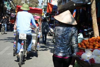 近くて遠い国ベトナム 【その１】スリリングな街歩き　ハノイ