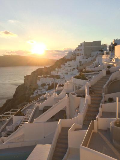 2歳になった娘とアテネ・サントリーニ島へ