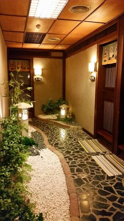台風に逆らって高松宮殿下もハネムーンで寄った四重渓温泉に行って来ました。