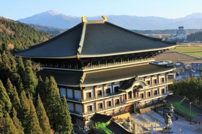 青春18切符一人旅　福井県勝山市　平泉寺白山神社～越前大仏　両極端な感動を体感した一日