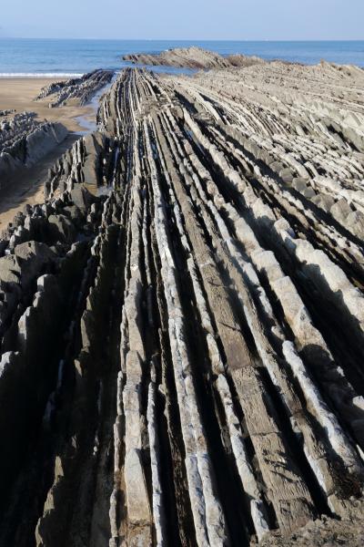 6000万年の歴史 イベリア半島ここに生まれる - Zumaia