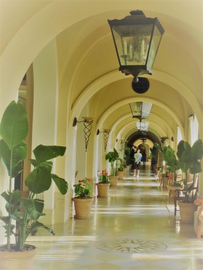 まるでそこは美術館！ホテル日航アリビラ３日間　　～世界遺産のグスク三昧～