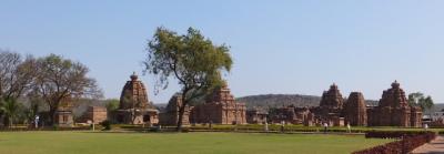 南インド４　パッタダカルの寺院群