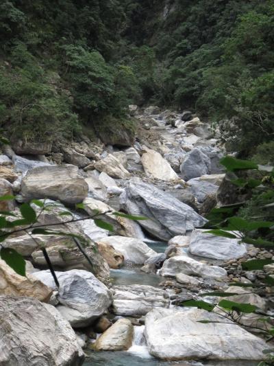 ツアーで台湾旅行（７）ー花蓮県の太魯閣は大理石だらけの自然美ー