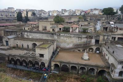 南イタリア・シチリア島を巡る---エルコラーノ遺跡