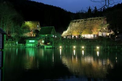 こんなに安くていいの？　白川郷・飛騨高山バスツアー＜２＞　「飛騨の里ライトアップ」「ホテルアソシア高山リゾート」「飛騨高山」「雪見ローカル列車」