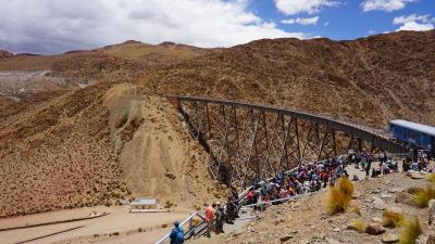 大地が躍動する北部アルゼンチンへの旅！雲の上の列車に乗って。　Train to the Clouds（North Argentina)