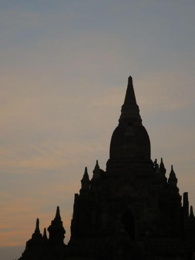 心も資源も豊かな国 ミャンマー ④「世界三大仏教遺跡」バガンの寺院と夕景2日目☆