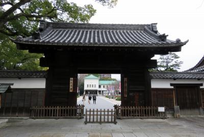 2017春、梅の花咲く徳川園(5/5)：龍仙湖、虎仙橋、白山木、徳川美術館と蓬左文庫、黒門