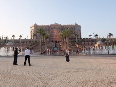 アラブ首長国連邦の旅（３）　エミレーツ・パレス・ホテル