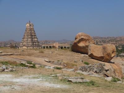 南インド９　ハンピⅢ　ヘーマクータの丘寺院群・ヴィルーバークシャ寺院