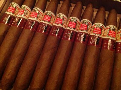 ★ホヨー ド モンテレイ エレガンテス  カサデルハバノ限定 2016年新作 10本入ボックス★