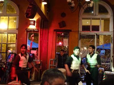 ペーニャの夜と快適ホテルライフを楽しむサルタ★女子一人個人手配の南米1ヶ月（12）