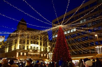 ハンガリー、オーストリア、チェコ、ベルリン、パリ年越し旅行 No2 素敵なブダペストのクリスマスマーケット