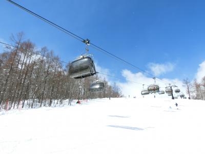 裏磐梯グランデコで今シーズン最後のスキー　宿泊はスキー場内の東急ハーヴェストクラブ裏磐梯グランデコ　その3 雪は止み、強風も収まったけど、スカッとは晴れず。でも雪質は最高！