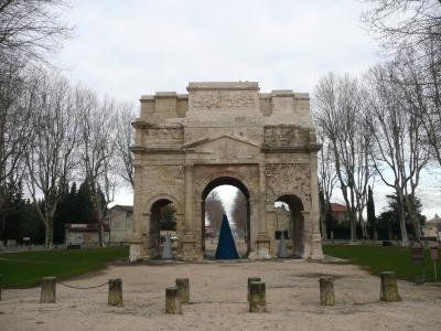 年末年始のフランス #16 - 南仏オランジュ、古代ローマの凱旋門