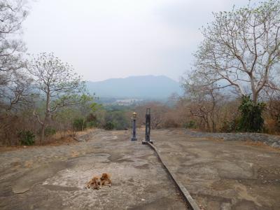 スリランカ縦断自転車旅その9-ダンブッラの石窟寺院