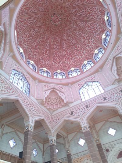 ピンクモスク(Masjid Putra
Jabatan Kemajuan Islam Malaysia (JAKIM), Pusat Pentadbiran Kerajaan, 62502 Persekutuan, Wilayah Persekutuan Putrajaya)