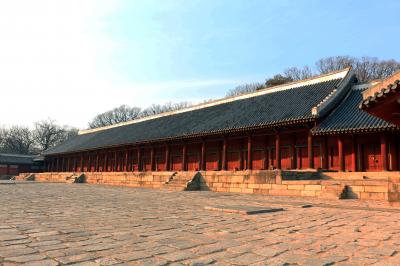 歩きすぎた結婚25周年記念の韓国4泊5日の旅　～退職しちゃったついでに韓国に行ってきました～　＃１　出国～宗廟観光編